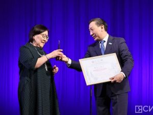 В Якутске наградили лучших юных хомусистов