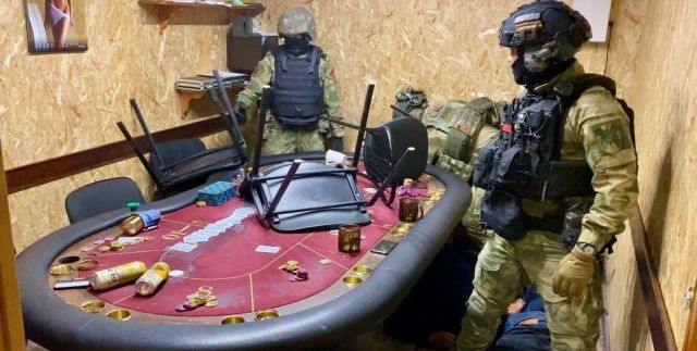 В Якутии трое граждан задержаны за незаконную организацию и проведении азартных игр