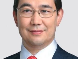 Поздравление Главы Республики Саха (Якутия) А.С. Николаева с Днём русского языка