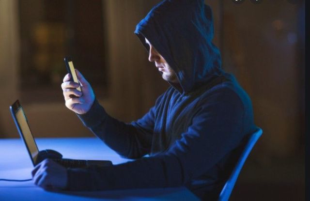 Житель Иркутской области обманул 24-х якутян