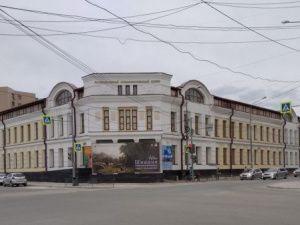 Кто будет охранять музейные ценности НХМ? Дело дошло до суда