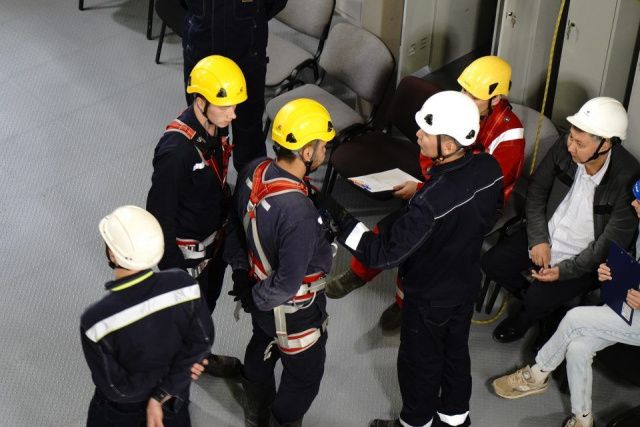 Водоканал определил лучших по безопасной работе на высоте