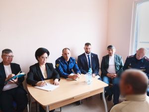 Исправительную колонию № 7 посетили общественные и надзорные представители региона