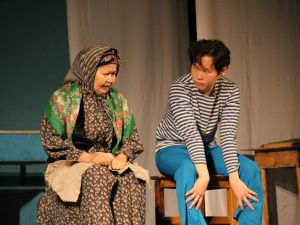 Театр юного зрителя Якутии показал спектакль «Дьикти саас»