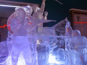 Названы победители конкурса ледовых скульптур «Новогодняя фантазия» на призы АК «Железные дороги Якутии»