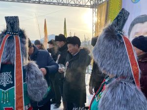 В Амгинском улусе 27-ой раз проводится ярмарка-выставка сельхозпродукции «Идэһэ»