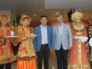 В Якутск с рабочим визитом прибыл заместитель министра просвещения РФ