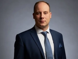 Банки ухудшают условия по кредитным картам