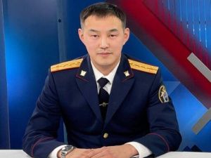 В такой мороз не прошел мимо упавшего человека — он оказался ранен