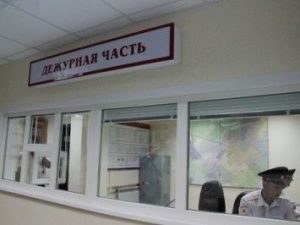 17-летняя жительница Мирнинского района подозревается в краже украшений