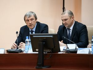 Угледобывающие предприятия отчитались перед главой Якутии