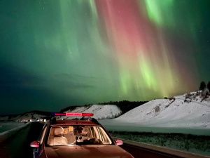 В Якутии сотрудники ГАИ запечатлели небесный фейерверк