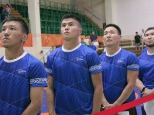 Сборные Якутии и Татарстана сразились в борьбе куреш и борьбе хапсагай