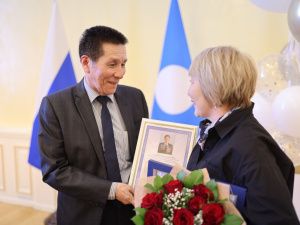 Педагог из Амгинского района получила премию имени народного учителя Николая Афанасьева