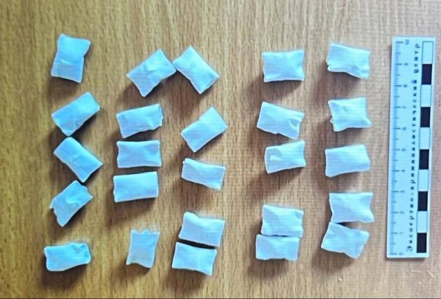 В Якутске иностранец торговал наркотиками в составе преступной группы