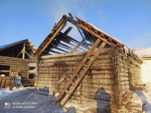 Один человек погиб при пожаре в котельной магазина в Вилюйском улусе