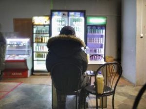 Жители Губинского округа поддерживают ужесточение мер в сфере торговли алкоголем