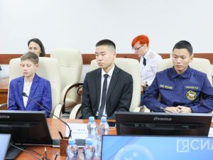 Детей-героев наградили в Якутии