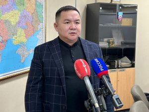 Якутия продолжает наращивать поставки автотехники в зону СВО