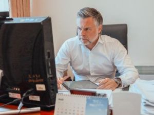 В правительстве Якутии обсудили ход реализации мер господдержки транспортной отрасли