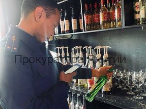 В «Контакт-бар» наведалась прокуратура