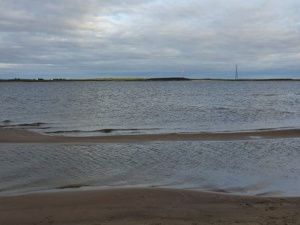 Нашли тело одного из утонувших в реке Яна, ищут еще двоих