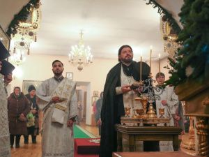 Фото: Рождество на территории Преображенского собора