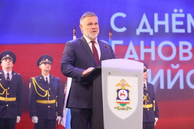 Кирилл Бычков поздравил сотрудников органов внутренних дел Якутии