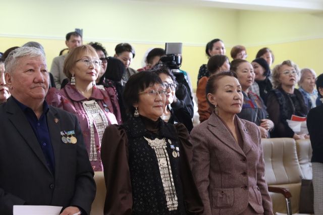 В Якутске открылся VII Республиканский Форум народных мастеров Якутии 