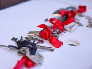 Владимир Путин анонсировал запуск новой программы переселения из аварийного жилья