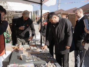 В Старом городе Якутска прошли праздничные гуляния и выставки