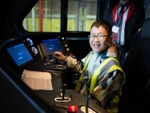 Юрий Трутнев исполнил новогоднюю мечту ребенка из Якутии