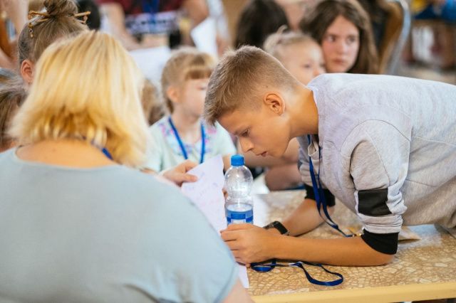 Продолжается прием заявок на конкурс общественных проектов для детей и подростков
