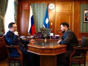 Айсен Николаев поручил подготовить столицу к началу дорожных работ и строительному сезону 