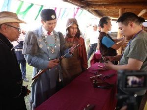 Возрождение якутского железа: 17 кузнецов поборются за звание лучшего на Ысыахе Туймаады