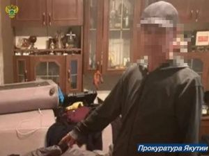 Житель Якутска ударил знакомого ножом в грудь четыре раза и ушел, думая, что убил: потерпевший смог вызвать себе скорую