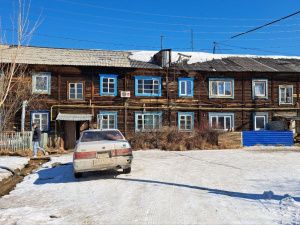 В 17-м квартале Якутска открылся выездной офис по переселению из аварийного жилья