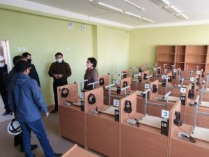 Сардана Авксентьева осмотрела новые объекты образования в Якутске