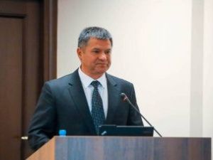 «Опытный руководитель и дальневосточник». Николаев представил Тарасенко кабинету министров