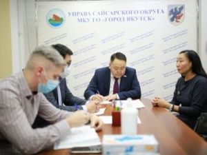 Депутатами Якутской городской Думы продолжается прием граждан
