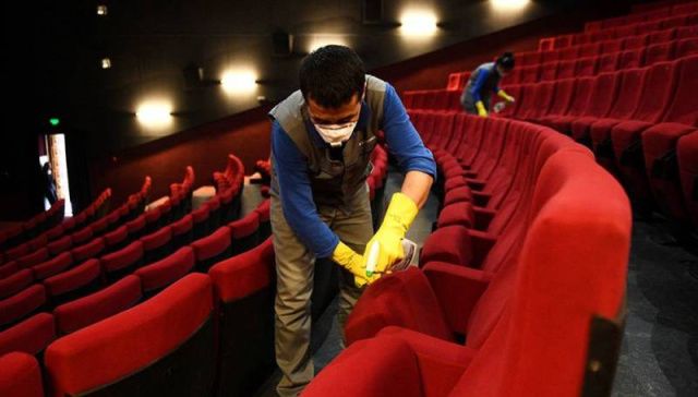 Кинотеатры в России начнут открываться в середине июля