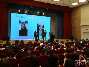 Учащимся школы № 39 Якутска провели мастер-класс по созданию видеороликов