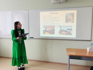 Школьница из Хангаласского района Якутии заняла первое место во всероссийском конкурсе по истории местного самоуправления