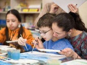 В Якутске стартовала акция «Добрый портфель»