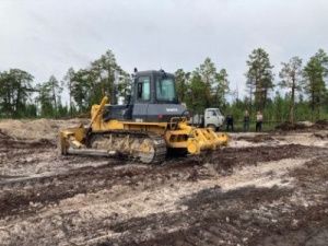 В Якутии бульдозерист по неосторожности задавил человека