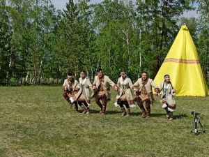 Молодежный Эвинэк в Якутске