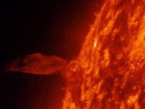 На Земле внезапно началась магнитная буря, и она набирает силу