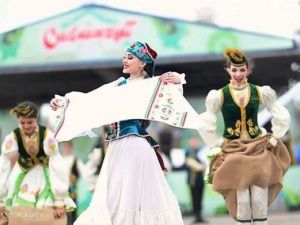 На Комсомольской площади грянул Сабантуй