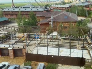 Депутат Владимир Федоров устроил незаконную стройку в "Старом городе"?