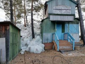 Затор на реке Олёкме у Троицка прорвало